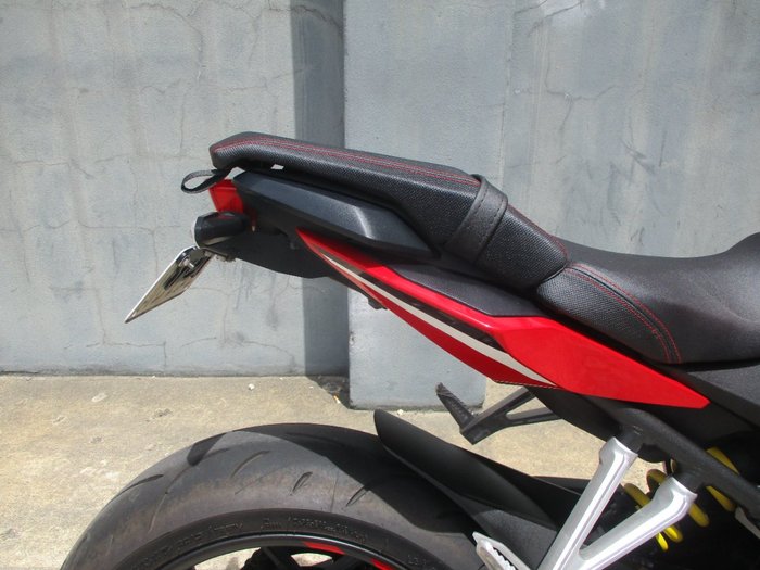 2019 Honda CBR650R RED