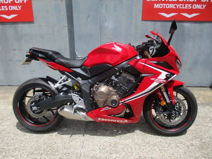 2019 Honda CBR650R RED