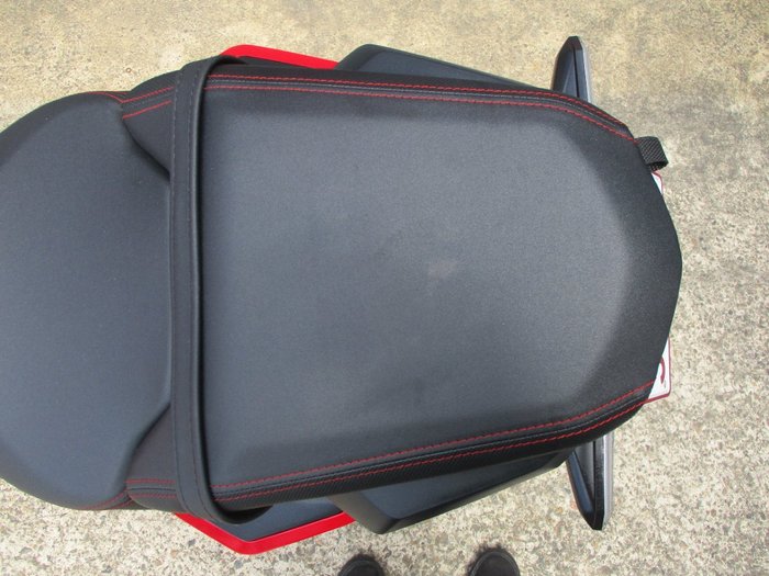 2019 Honda CBR650R RED