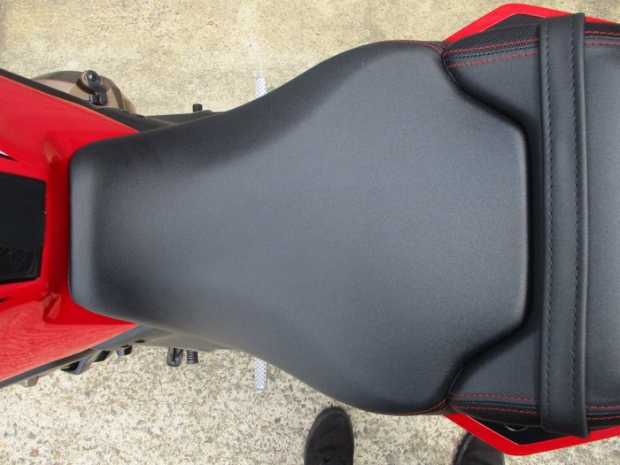 2019 Honda CBR650R RED