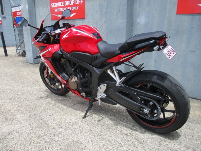 2019 Honda CBR650R RED