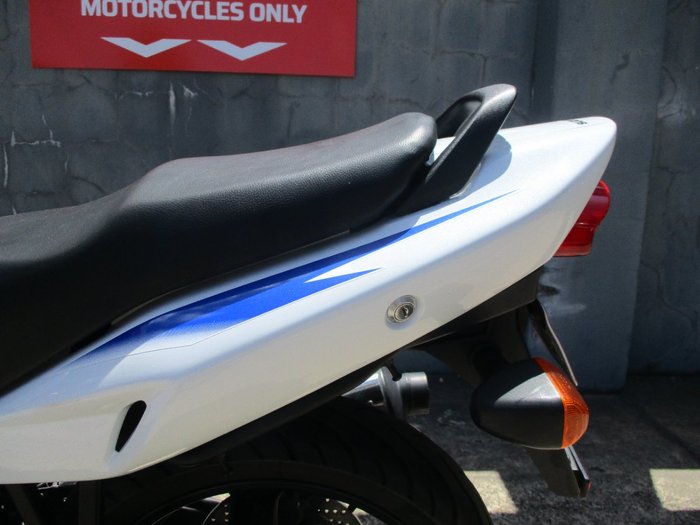 2010 Suzuki GS500F (FULL FAIRING) BLUE