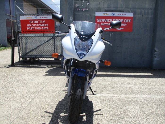 2010 Suzuki GS500F (FULL FAIRING) BLUE