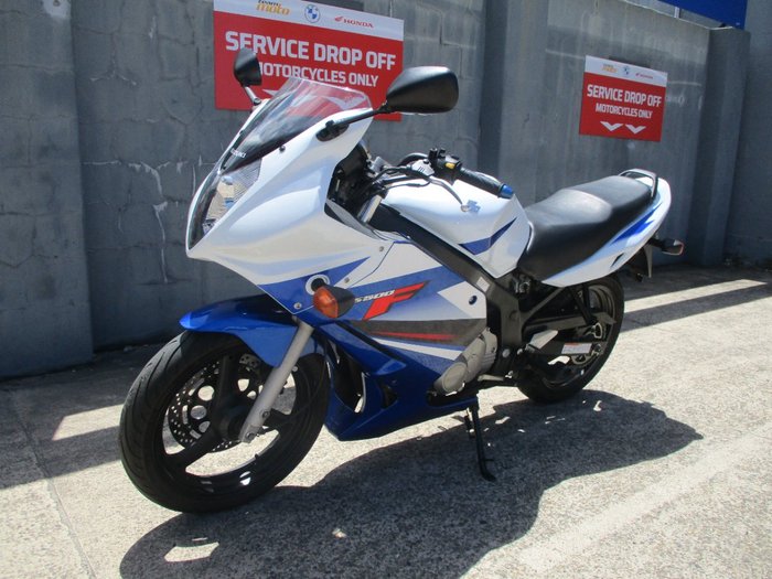 2010 Suzuki GS500F (FULL FAIRING) BLUE