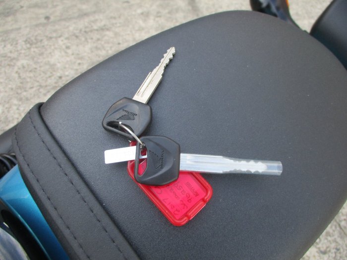 Honda 2017 HONDA 500CC CMX500 BLUE