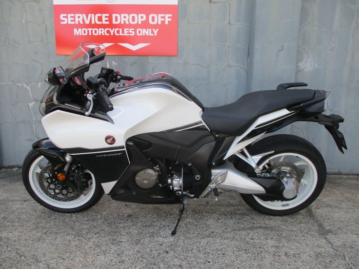 2016 Honda VFR1200F (ABS) WHITE