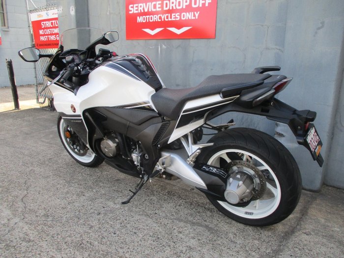 2016 Honda VFR1200F (ABS) WHITE
