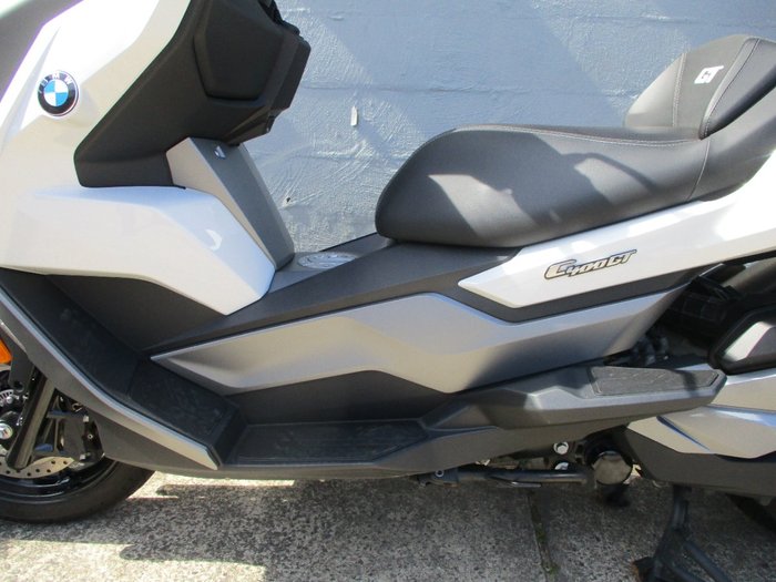 2024 BMW Motorrad C 400 GT ION WHITE