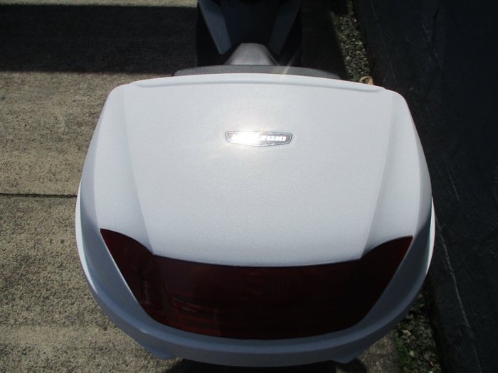 2024 BMW Motorrad C 400 GT ION WHITE