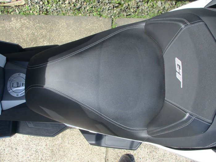 2024 BMW Motorrad C 400 GT ION WHITE