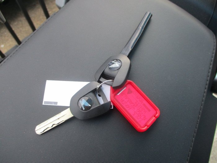 2023 Honda XL750 TRANSALP WHITE