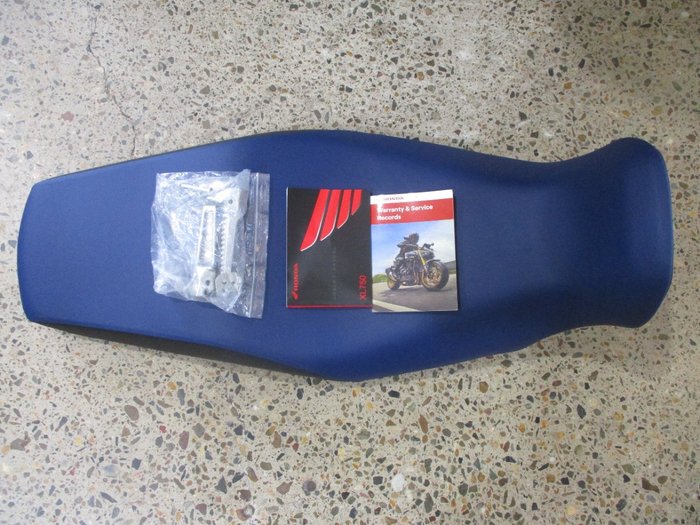 2023 Honda XL750 TRANSALP WHITE