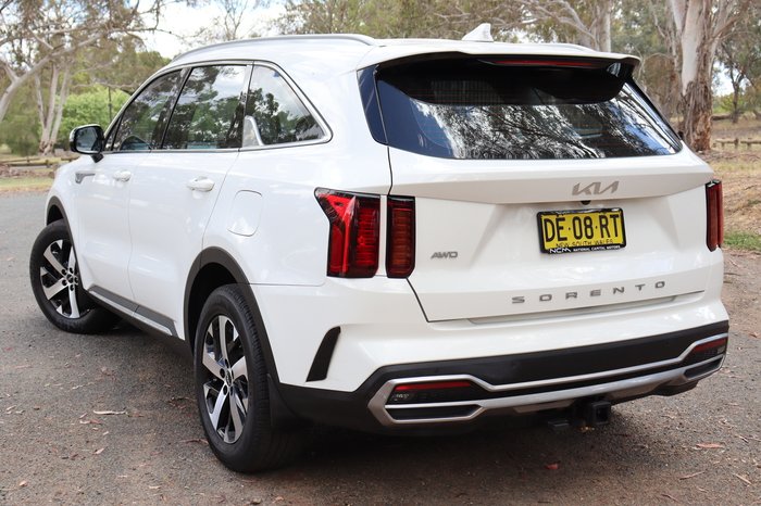 2022 Kia Sorento Sport