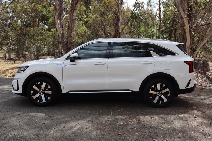 2022 Kia Sorento Sport