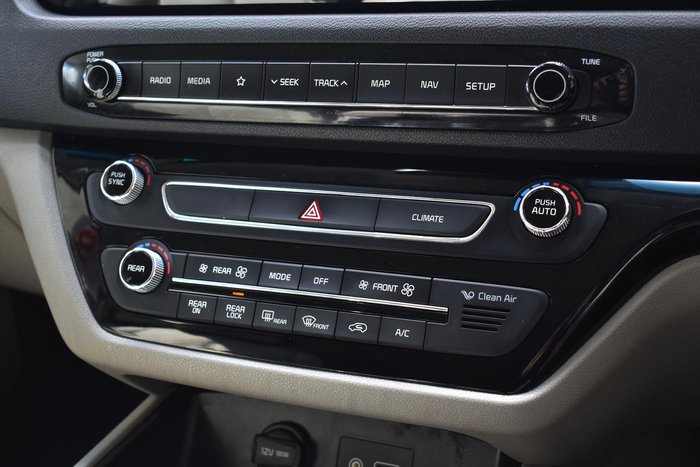 2020 Kia Carnival SLi YP MY20 Panthera Metal