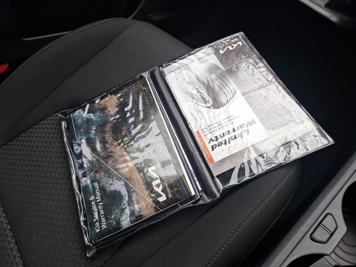 2022 Kia Sportage SX