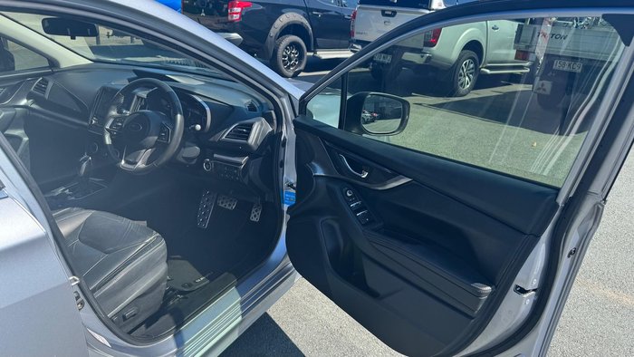 2017 Subaru Impreza 2.0i-S