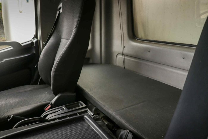 2015 Hino Fe 1426 White