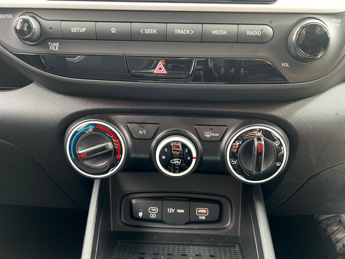 2025 Hyundai Venue Active