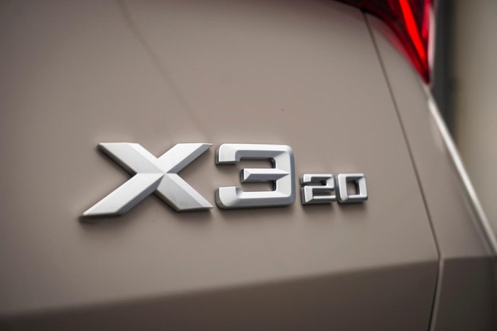 2025 BMW X3 20 xDrive