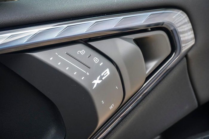 2025 BMW X3 20 xDrive