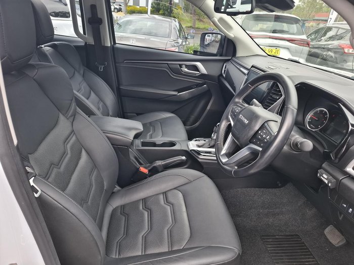 2023 Isuzu D-MAX LS-U+