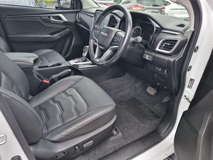 2023 Isuzu D-MAX LS-U+