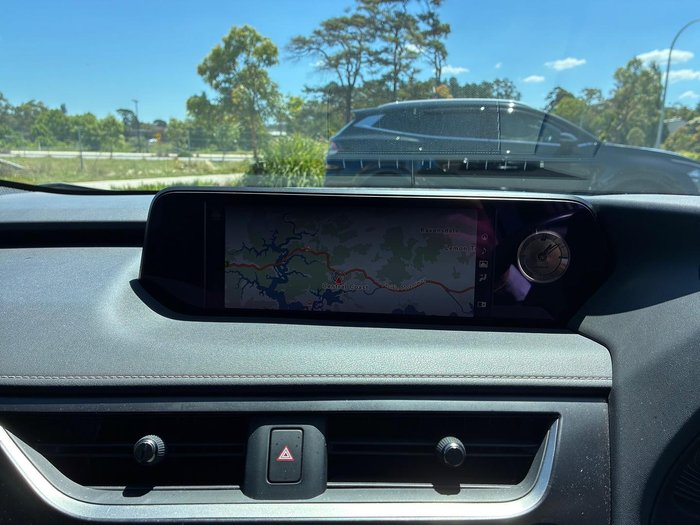 2018 Lexus UX 250h Luxury