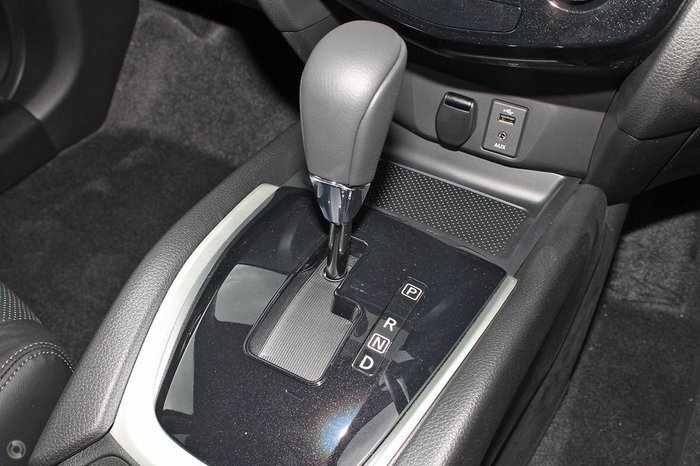 2016 Nissan X-TRAIL ST-L T32 Diamond Black