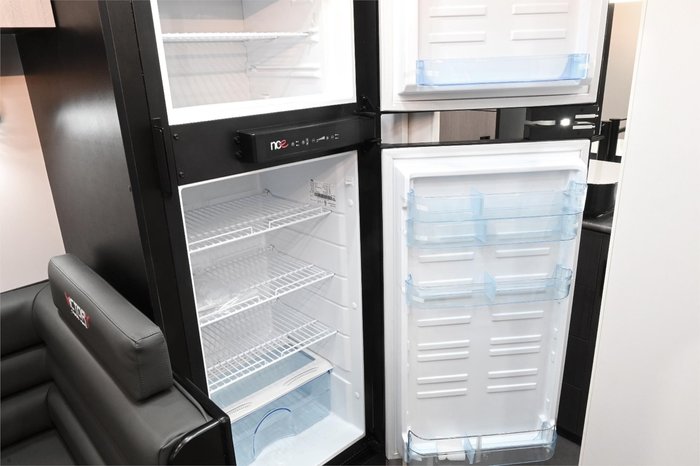 2025 VICTORY CARAVANS 22 Slider