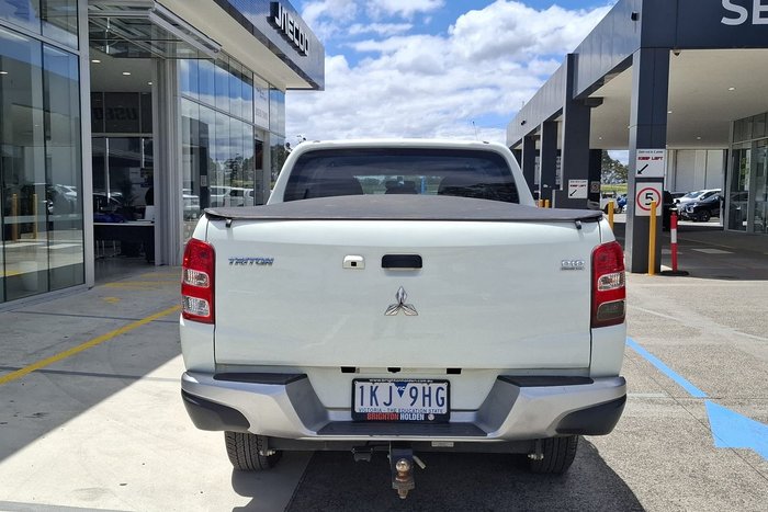 2016 Mitsubishi Triton GLX+