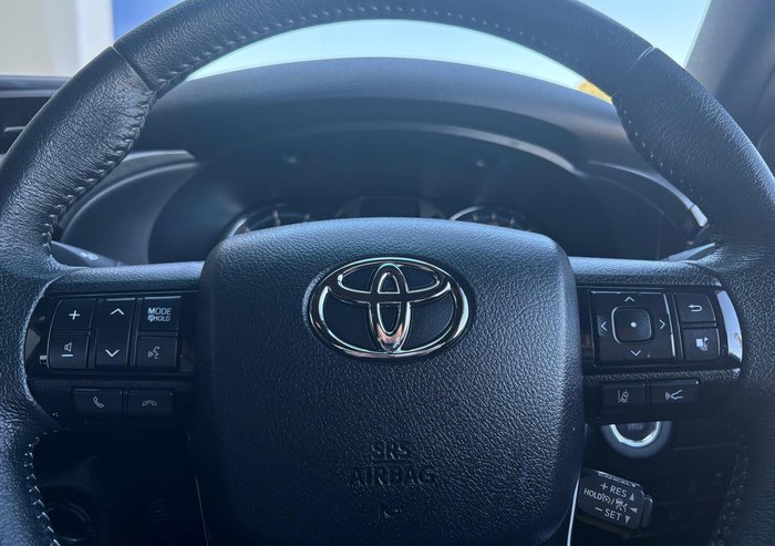 2022 Toyota Hilux Rogue