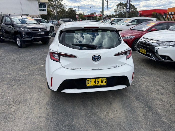 2022 TOYOTA COROLLA ASCENT SPORT HYBRID