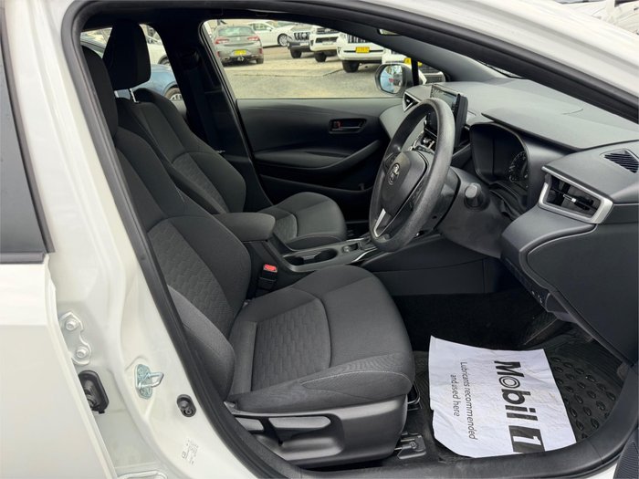 2022 TOYOTA COROLLA ASCENT SPORT HYBRID