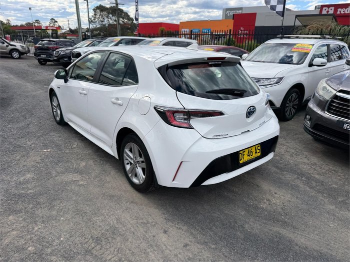 2022 TOYOTA COROLLA ASCENT SPORT HYBRID