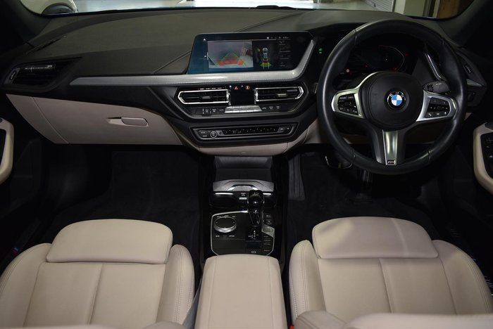 2023 BMW 2 Series 218i M Sport