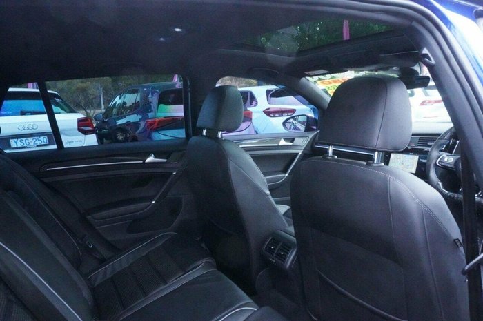 2017 Volkswagen Golf R