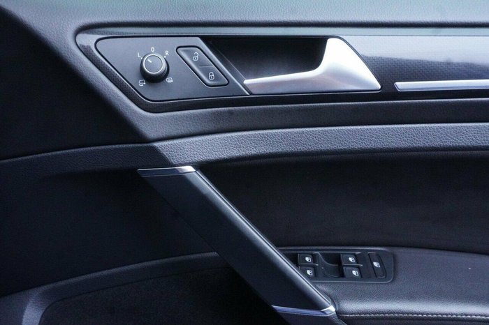 2017 Volkswagen Golf R