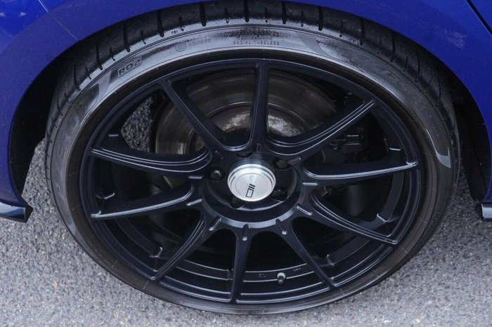 2017 Volkswagen Golf R