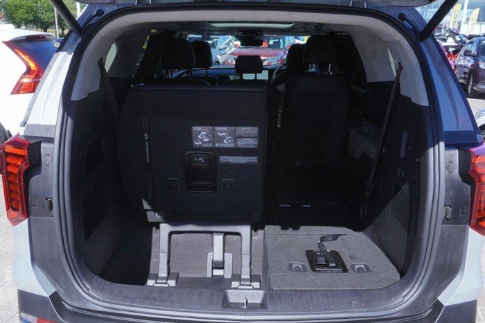 2024 Kia Carnival GT-Line HEV