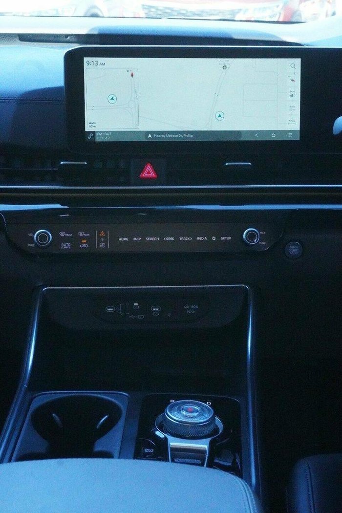 2024 Kia Carnival GT-Line HEV