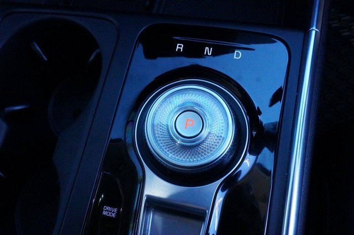 2024 Kia Carnival GT-Line HEV