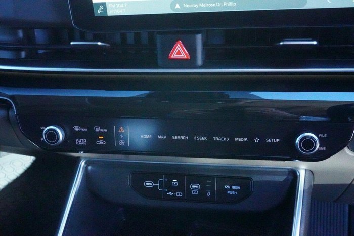 2024 Kia Carnival GT-Line HEV