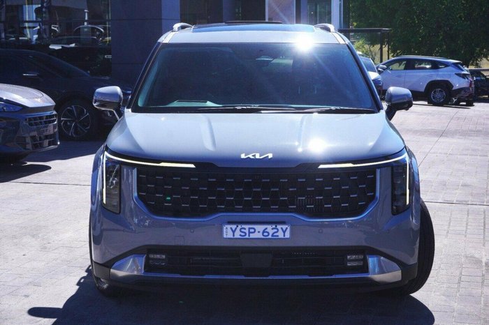 2024 Kia Carnival GT-Line HEV