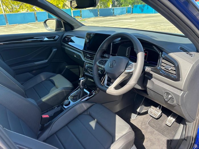 2025 Volkswagen T-Roc 140TSI R-Line