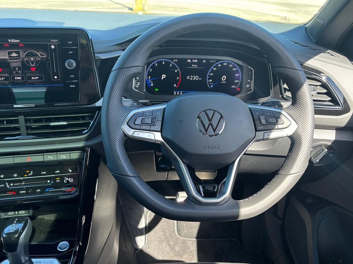 2025 Volkswagen T-Roc 140TSI R-Line