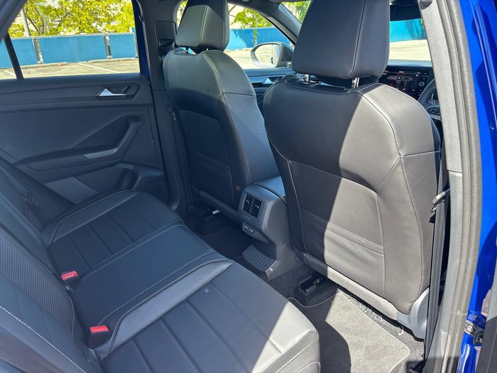 2025 Volkswagen T-Roc 140TSI R-Line