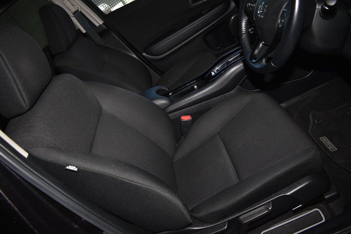 2017 Honda HR-V VTi-S