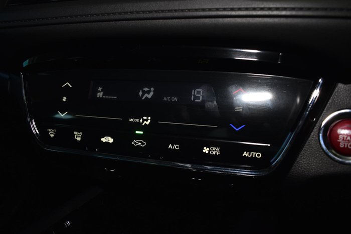 2017 Honda HR-V VTi-S