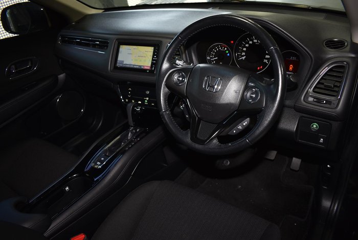 2017 Honda HR-V VTi-S